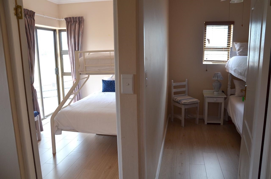 6 Bedroom Property for Sale in Hartenbos Central Western Cape